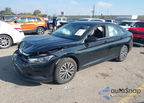 2021 Volkswagen Jetta 1.4T R-Line/1.4T S/1.4T Se из США, поврежденный, VIN 3VWC57BU9MM090515